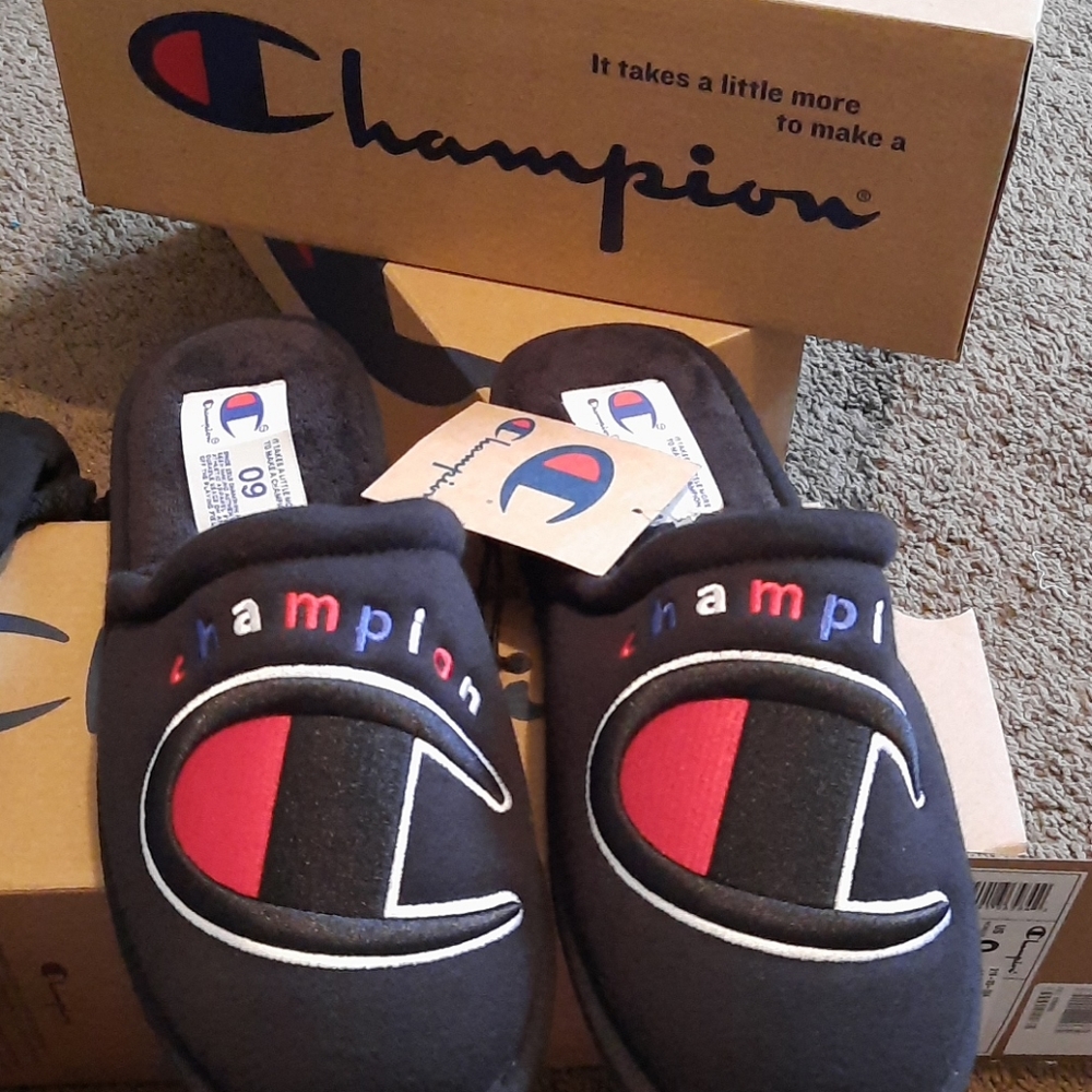Nib Champion slippers